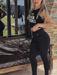 Büyüleyici Escort Mezitli'den Sizin İçin Her Şeyi Verecek Kız