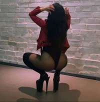 Büyüleyici Escort Mezitli'den Sizin İçin Her Şeyi Verecek Kız