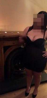 Escort Tarsus'ta Zamanınızı Unutulmaz Kılacak Bir Esmer Güzel: Nina