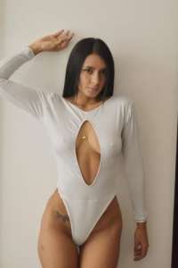 Mezitli'deki Özgür Ruhlu Escort Yasemin