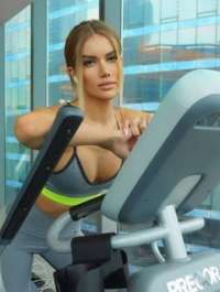 Yeni Tarsus Escort - Müge, Sizi Arıyor